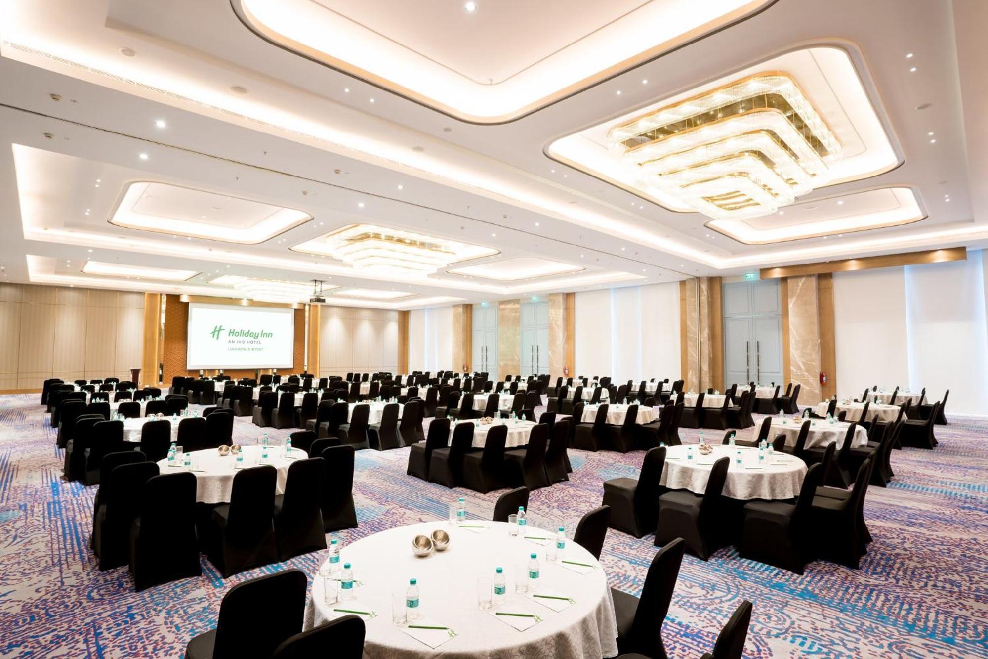 Holiday Inn Lucknow Airport By Ihg Kültér fotó